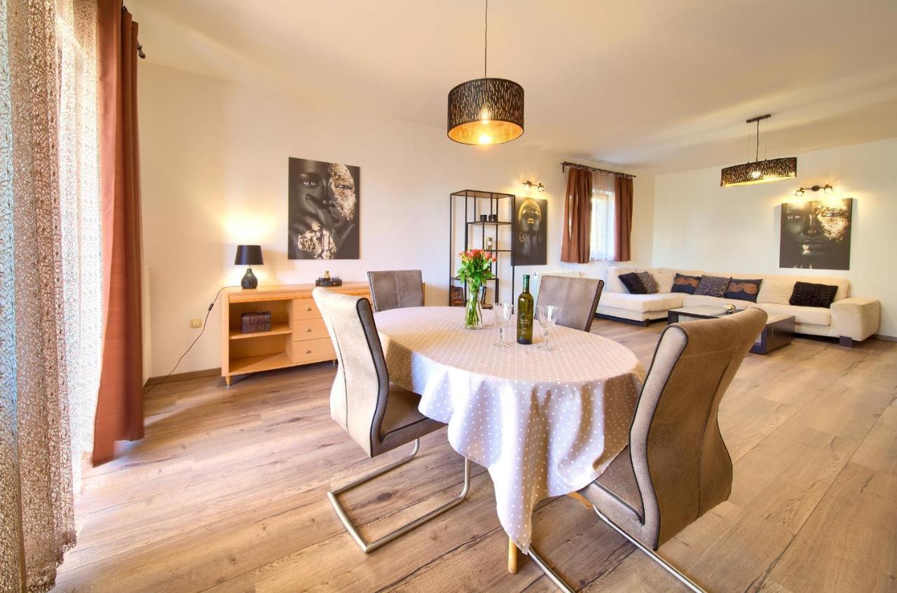 Apartment Lidija Крк Экстерьер фото