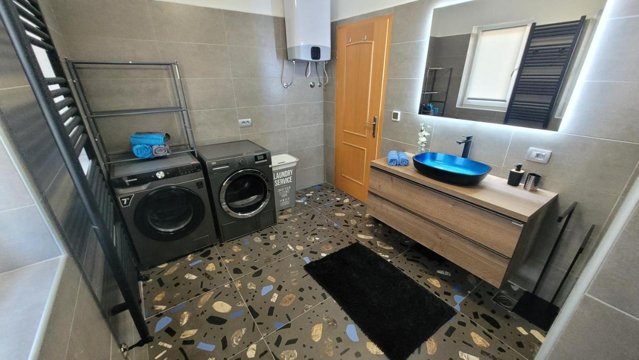 Apartment Lidija Крк Экстерьер фото