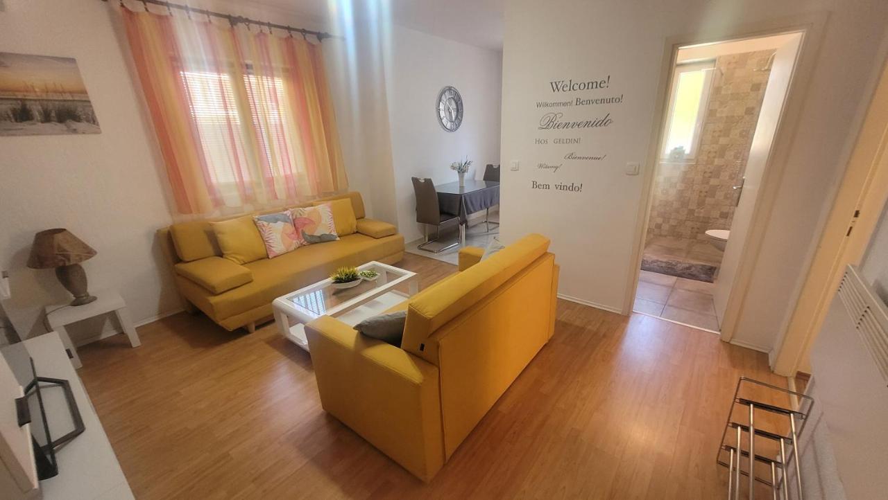 Apartment Lidija Крк Экстерьер фото