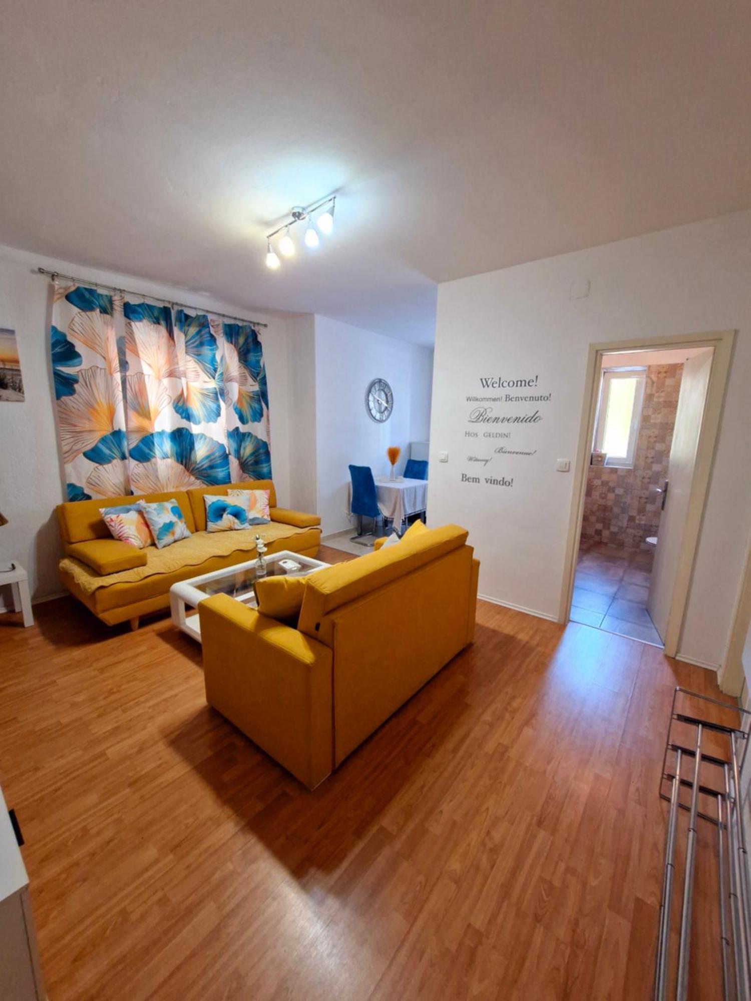 Apartment Lidija Крк Экстерьер фото